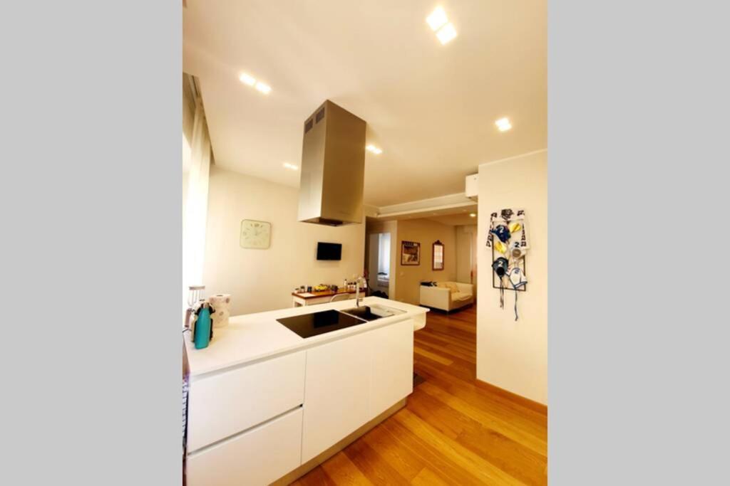 Home Sweet Home A 2 Passi Dal Mare レッコ エクステリア 写真